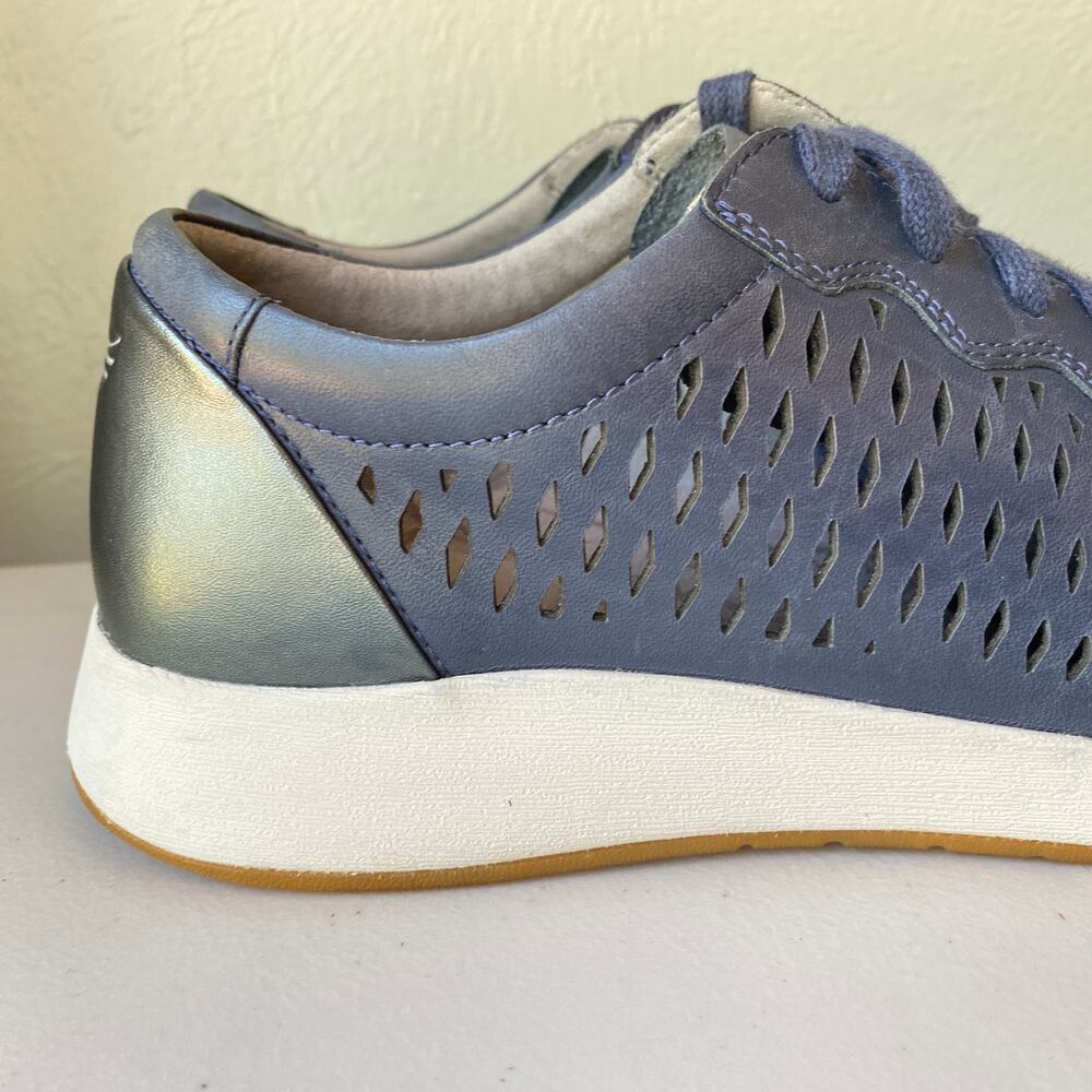 Dansko Charlie Navy Blue White Perforated Leather Sneaker EU41 Wmn US 10.5-11 - Picture 8 of 16